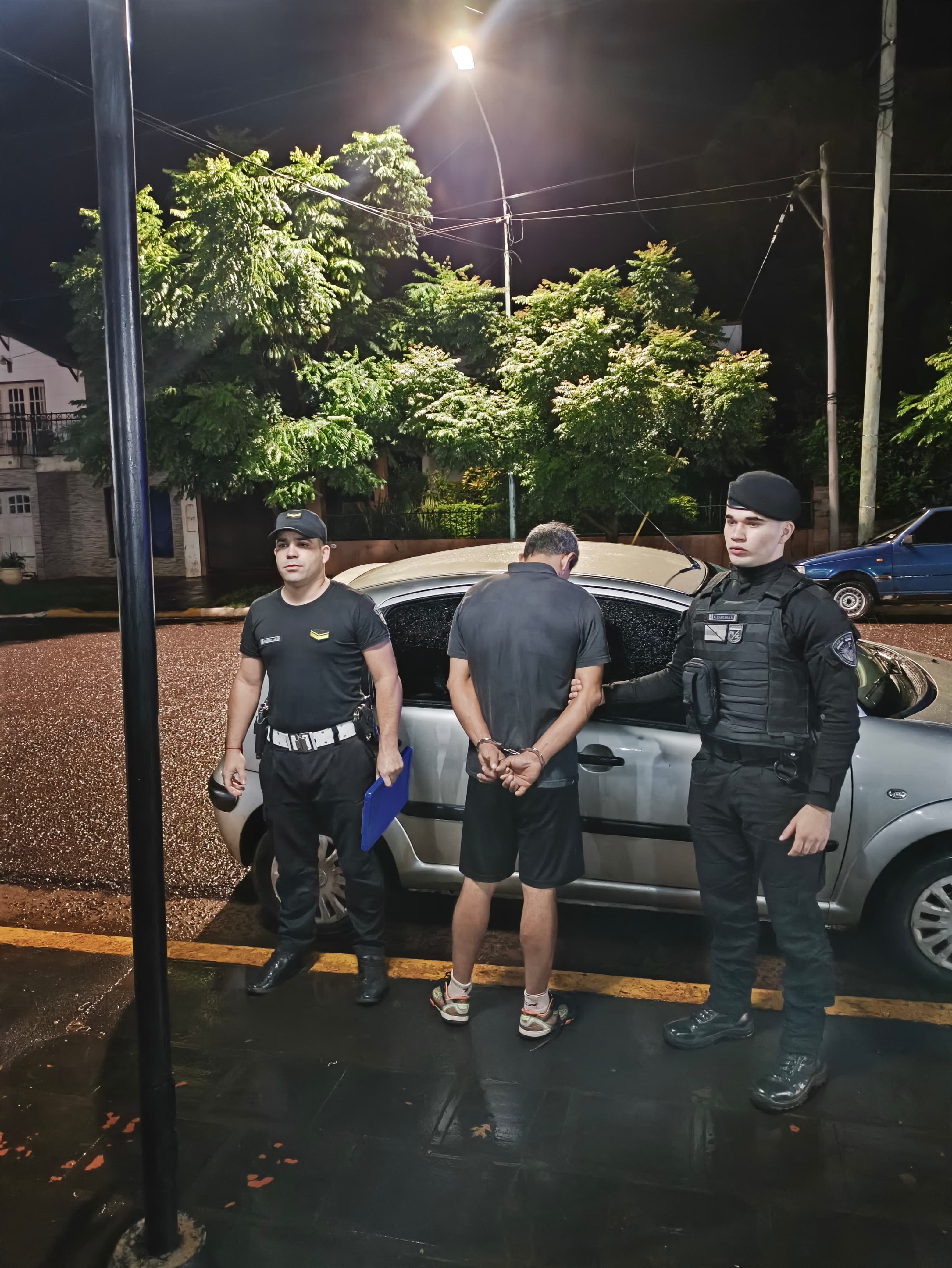 Detuvieron a un conductor alcoholizado que realizaba maniobras peligrosas en Apóstoles 2